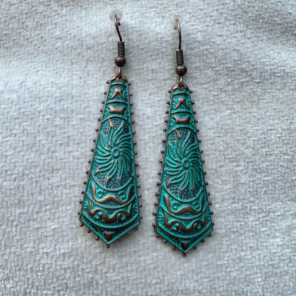 Boho long dangle earrings NWT